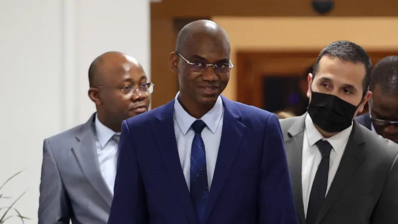 Mali defence minister killed after coordinated attacks