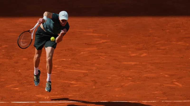 Sinner gana por inercia y alarga su racha en los Masters 1000