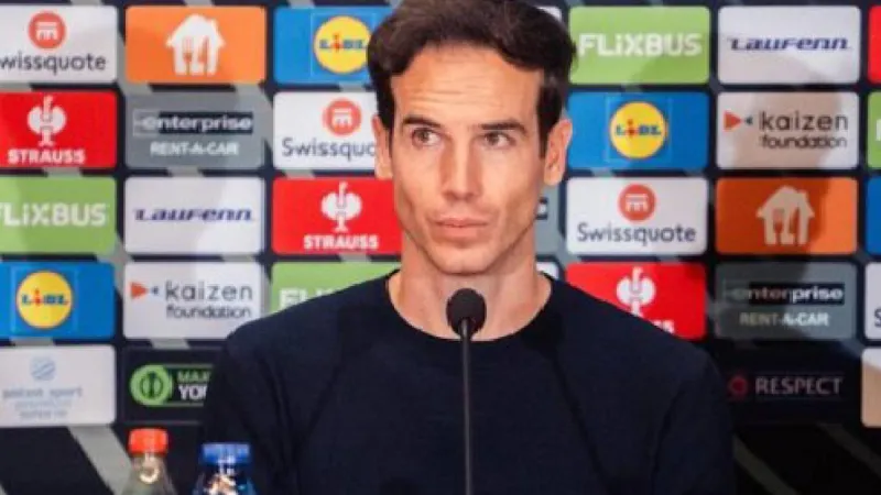 Iñigo Pérez: "Si tienes duda en una jugada durante 10 minutos no es penalti"