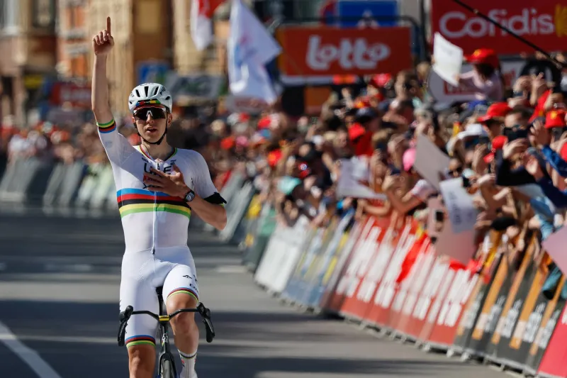 Pogacar impone su ley ante Seixas y conquista su cuarta Lieja