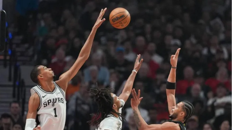 Wembanyama traspasa su conmoción a los Blazers en una segunda parte histórica