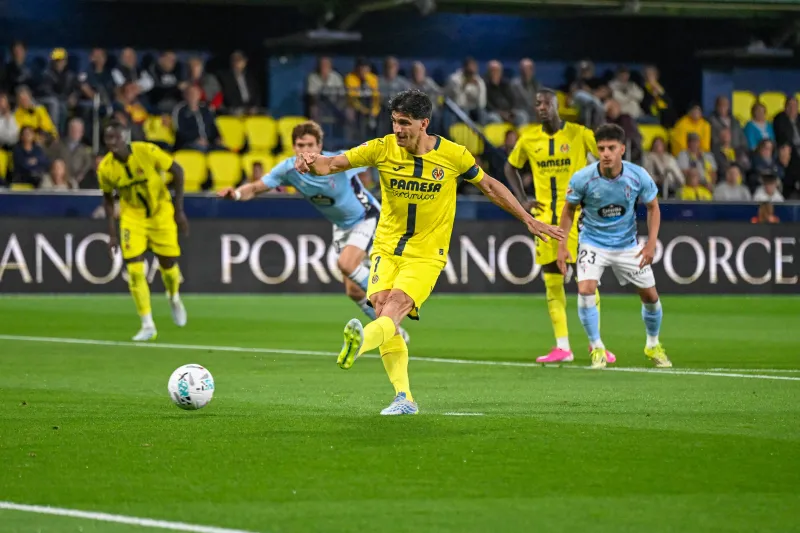 El Villarreal amarra su plaza de Champions a costa de un inoperante Celta