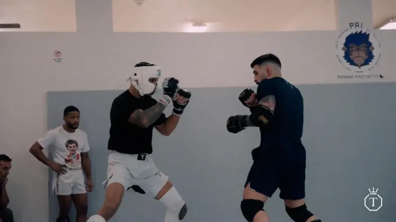 Así es un sparring de Ilia Topuria en Miami: "Champ, cuídame"