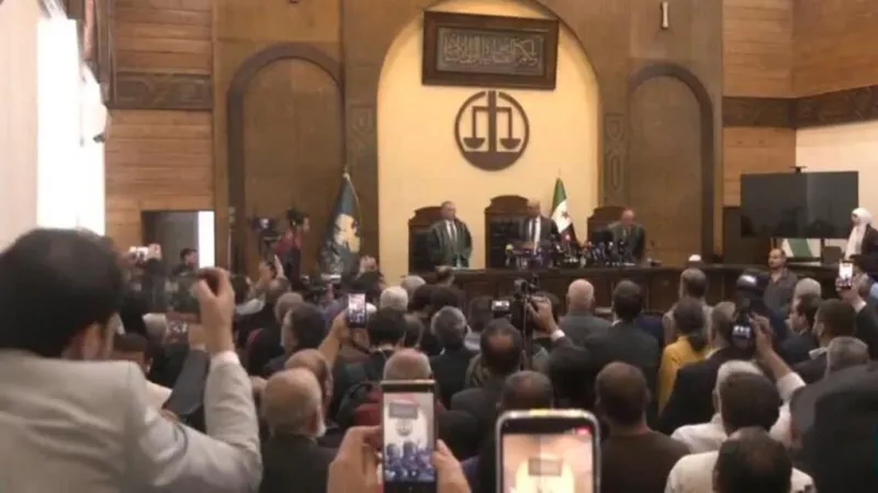 Empieza primer juicio contra Al-Assad, en ausencia, y funcionarios del antiguo régimen sirio