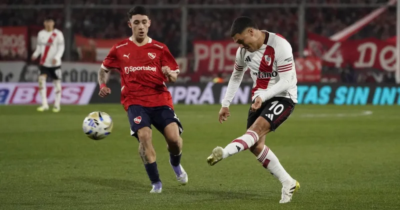 Así están las tablas del Torneo Apertura y los cruces de octavos: Boca adentro, por ahora River vs Independiente y a Racing le queda una vida