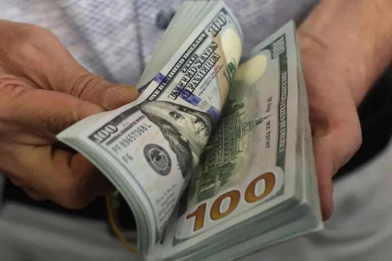 Cotización del dólar supera los 3.50 soles ante la coyuntura internacional y local