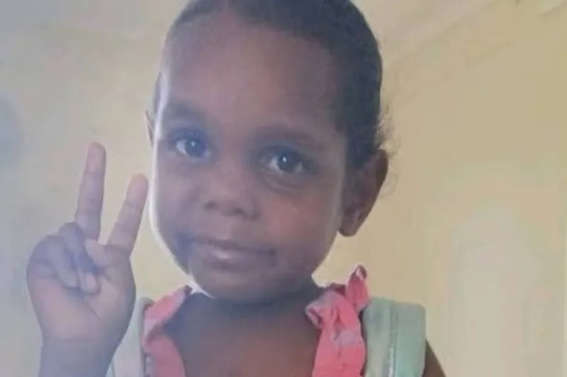 Sharon, la niña aborigen de cinco años desaparecida que mantiene en vilo a Australia