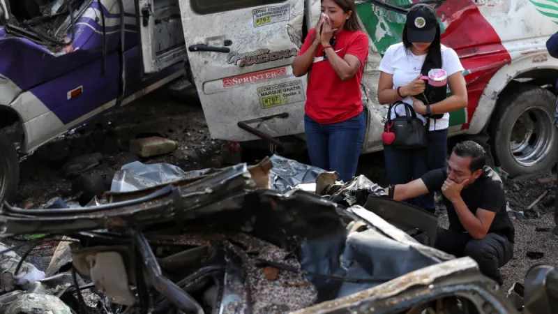 At least 20 killed in Colombia highway blast