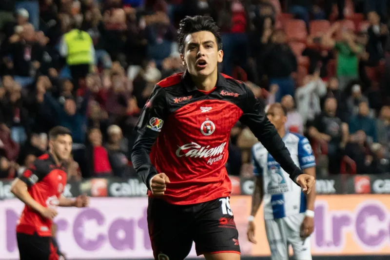 Javier Aguirre presenta la base de la selección para el Mundial con Gilberto Mora y Armando ‘Hormiga’ González como estandartes