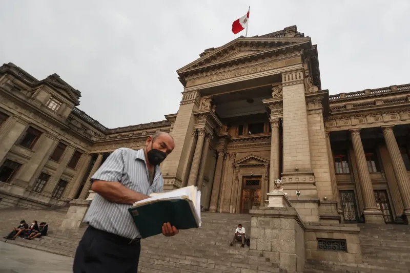 Poder Judicial: juristas destacan unidad para defender independencia judicial