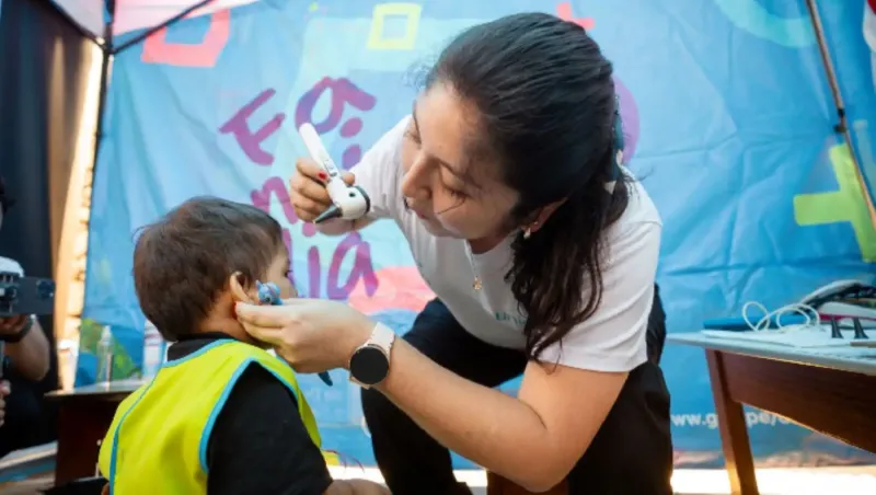 Comas: descartan discapacidad auditiva y visual en más de 100 niños usuarios de Cuna Más