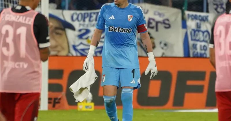 Franco Armani y la posibilidad de volver al arco en River: la rotación le abriría las puertas para atajar tras más de dos meses