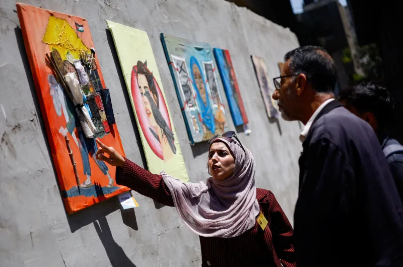 Young Palestinian artists from Gaza exhibit work shaped by war