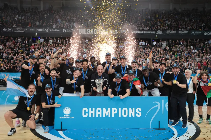 El Surne Bilbao gana la FIBA Europe Cup y el baloncesto español encadena 10 años con títulos continentales