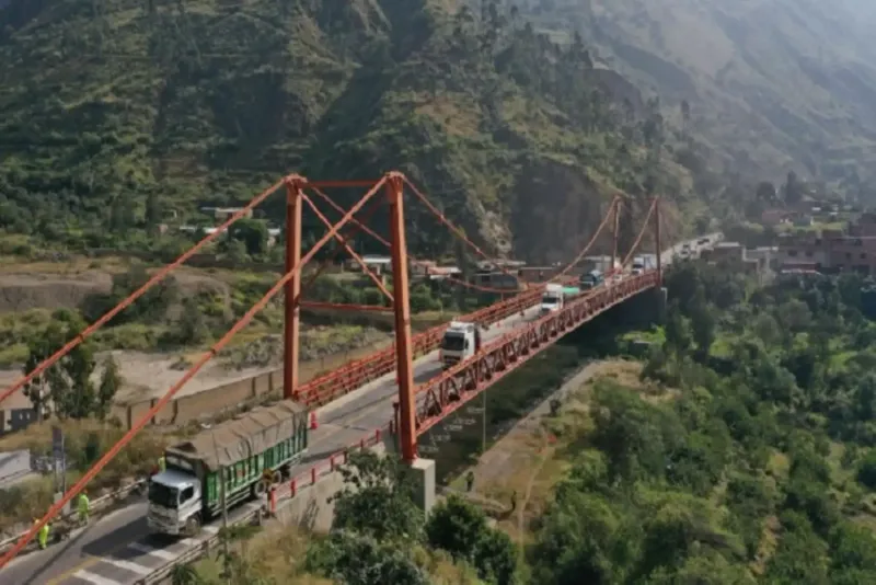 Concluyen mantenimiento del puente Habich que asegura transitabilidad en Carretera Central