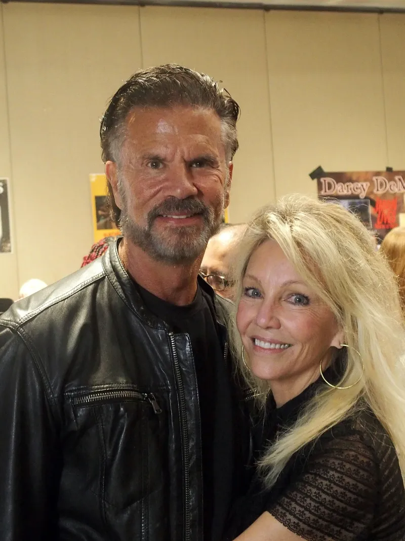 Lorenzo Lamas, ‘El rey de las camas’, presume de su nueva novia, la actriz Heather Locklear: “Es la mujer más increíble que he conocido”