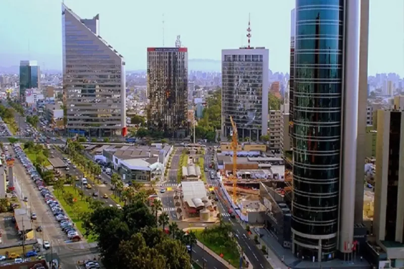 MEF proyecta crecimiento de 3.2% de la economía peruana entre 2027 -2029