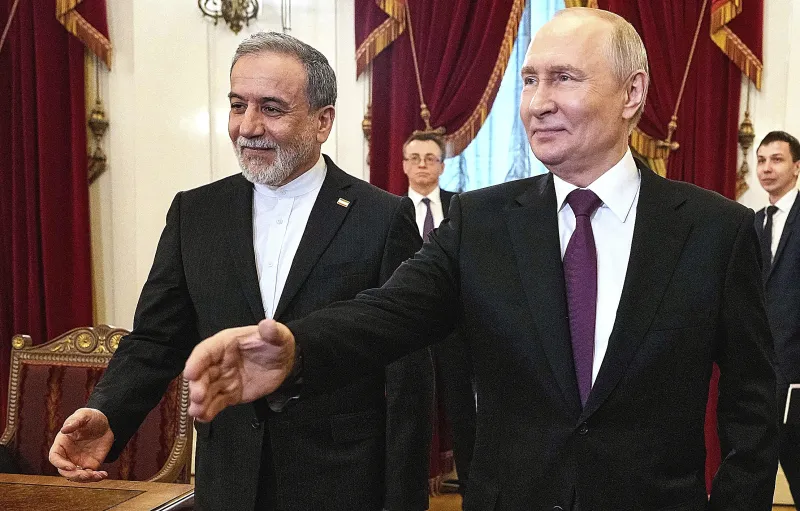 Rusia se postula ante Irán como árbitro en la guerra con EEUU y ofrece almacenar el uranio