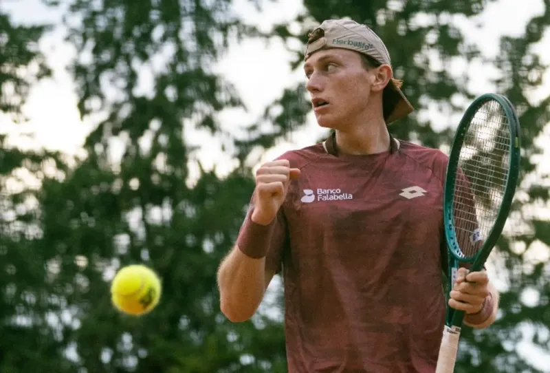 Ignacio Buse avanza a cuartos de final en Aix-en-Provence y enfrentará al chileno Tabilo