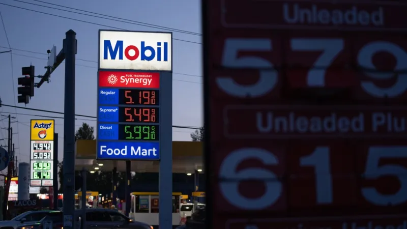 US gas reaches $4.30 per gallon; Trump says prices will drop after Iran war