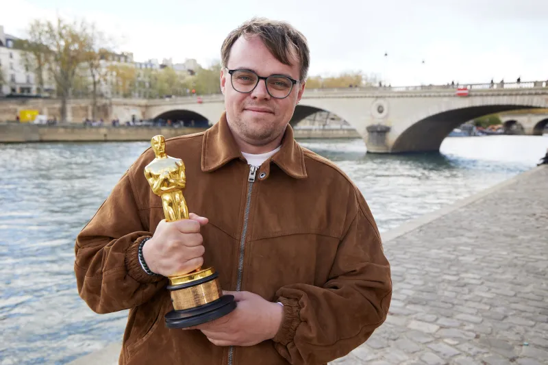 Oscar extraviado en el aeropuerto: el documentalista ruso Pável Talankin pierde su estatuilla al no poder subirla al avión