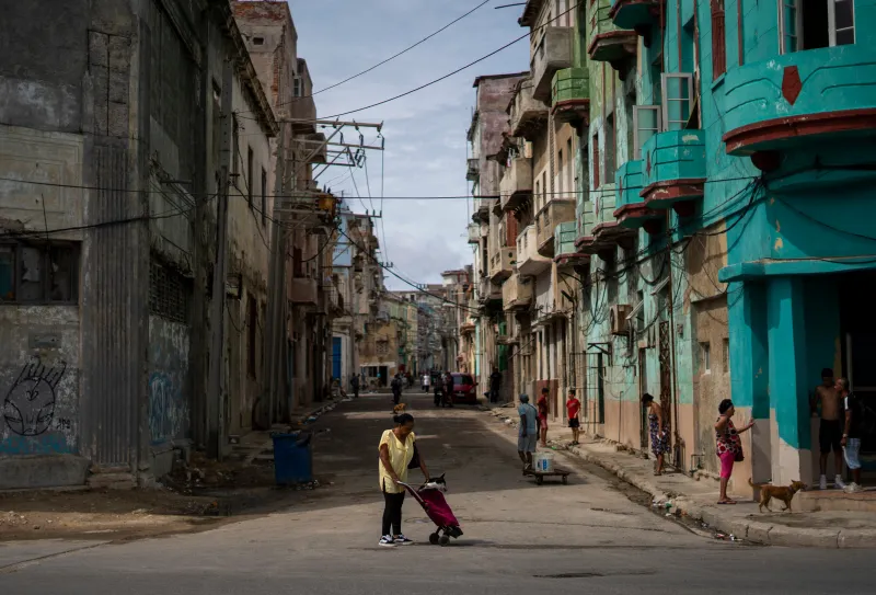 Trump redobla sus sanciones contra Cuba