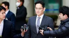 Un hijo relegado y un magnate en prisión: el drama por la sucesión en la cúpula del gigante surcoreano Samsung