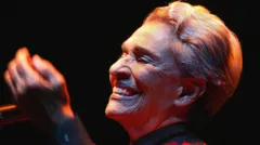 "El que no sabe de amores, llorona, no sabe lo que es martirio": el misterio que rodea uno de los himnos de México que Chavela Vargas hizo suyo
