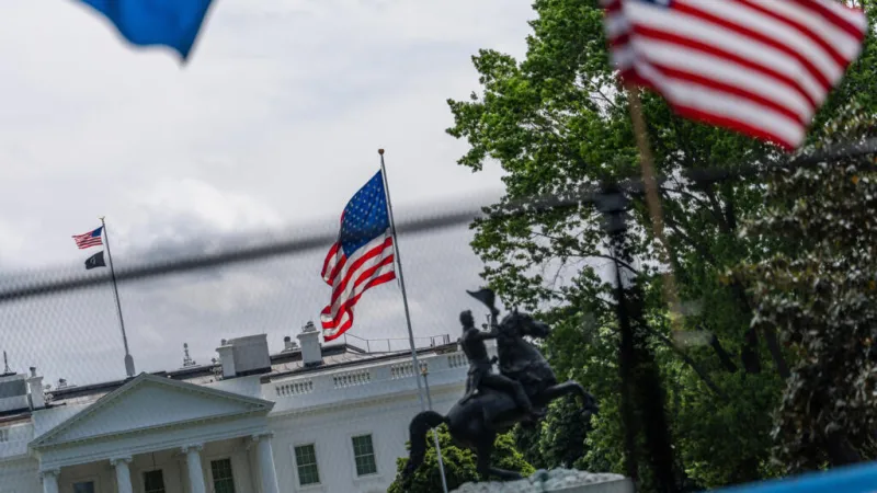 Washington: el Servicio Secreto dispara a un sospechoso armado tras el paso de la caravana de JD Vance