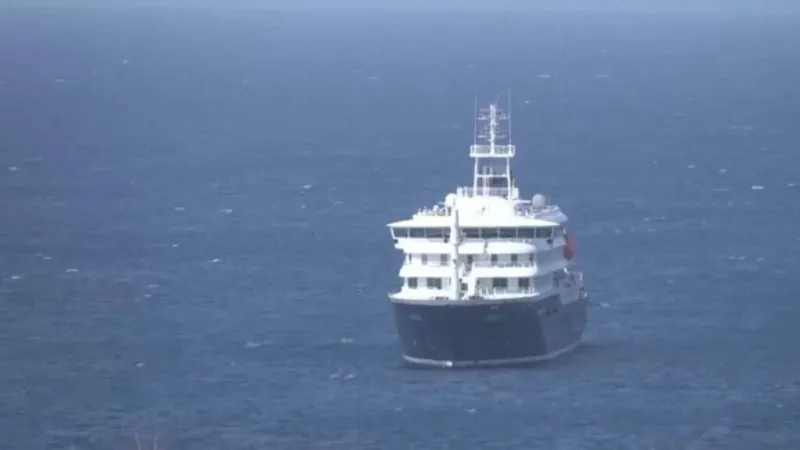 OMS eleva a siete los casos de hantavirus en crucero varado frente a Cabo Verde