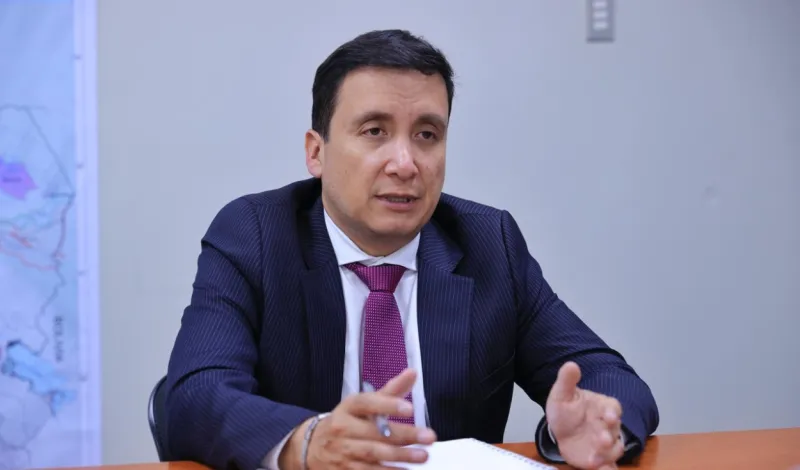Comisión de Fiscalización cita al ministro de Justicia este 13 de mayo por cambios en Comisión de Gracias Presidenciales