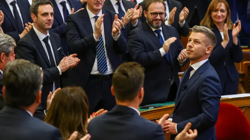 Hungría: el proeuropeo Péter Magyar llega al poder con la promesa de un cambio tras el fin de la era Orbán