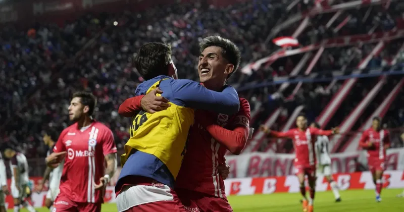 Argentinos vs Huracán, por los cuartos de final del Torneo Apertura, EN VIVO: hora, dónde ver y formaciones probables