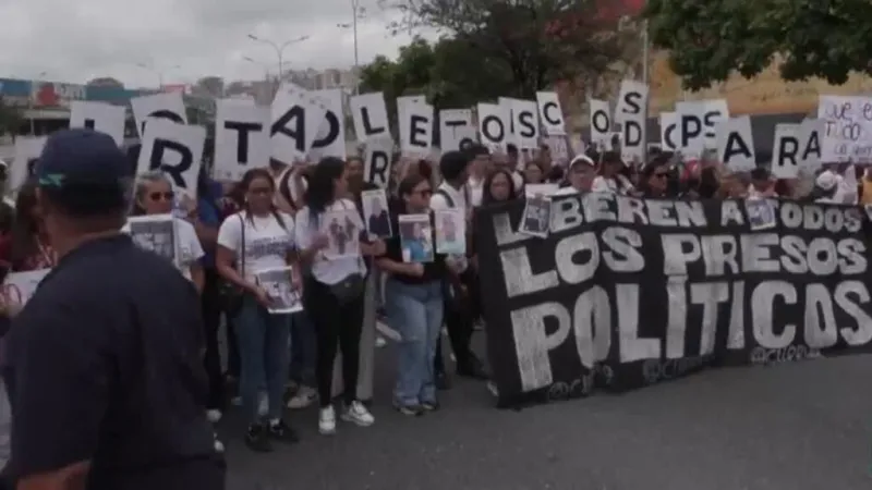 Venezuela: estudiantes universitarios protestan por los presos políticos que no han sido liberados