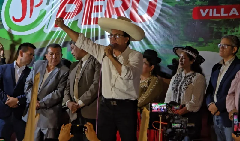 Roberto Sánchez llama "presidente pelele" a Balcázar: "La que gobierna es la señora Fujimori"