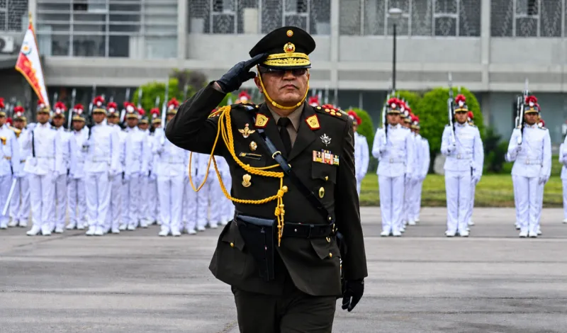 Jefe del Ejército “reactiva” contrato anulado para que rusos reparen helicópteros