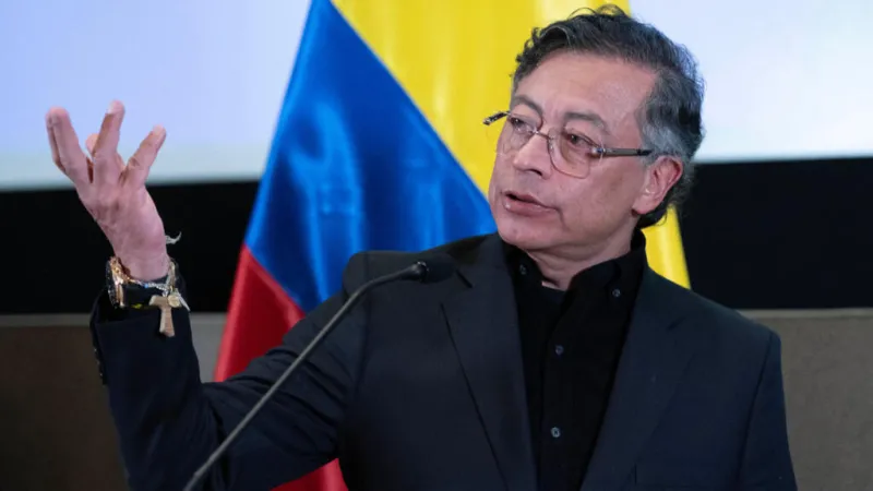 Bolivia expulsa a embajadora de Colombia por “injerencia”; Petro tilda la decisión de “extremismos”