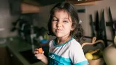 Cómo masticar bien los alimentos puede mejorar la actividad cerebral