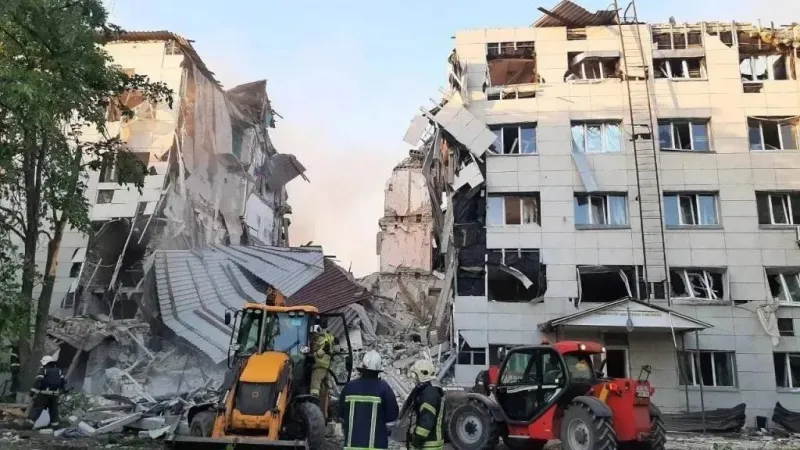 Rusia afirma que un ataque con drones ucranianos deja cuatro muertos y 35 heridos en la región de Lugansk