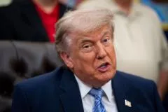 Trump anuncia que tiene un acuerdo "prácticamente negociado" con Irán que incluiría la apertura del estrecho de Ormuz