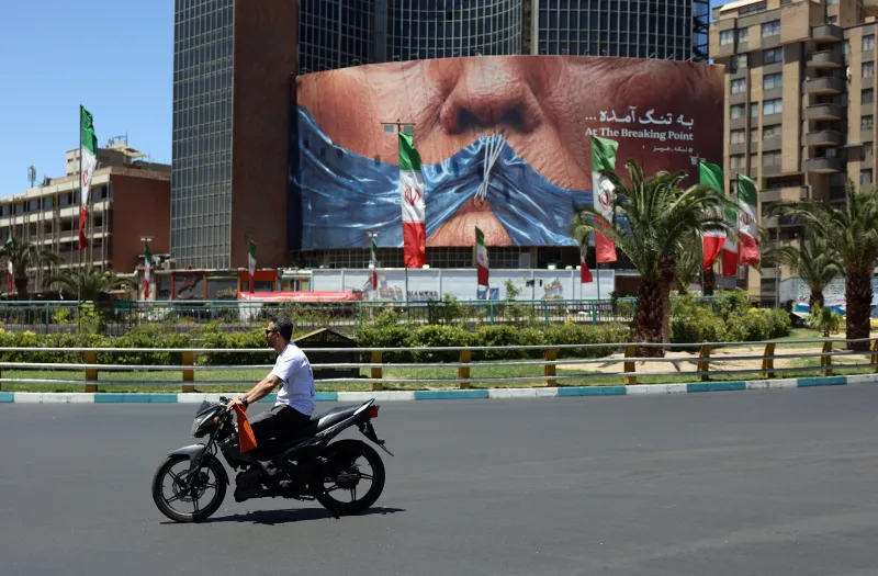 Irán reitera su soberanía en Ormuz y marca sus líneas rojas en el pulso con EEUU