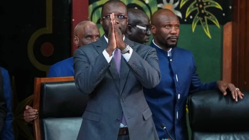 Senegal apuesta por un economista para enfrentar crisis de deuda y recuperar la confianza empresarial