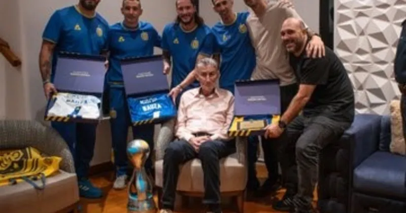 La emocionante visita de Di María y Rosario Central al Patón Bauza en su casa en Quito