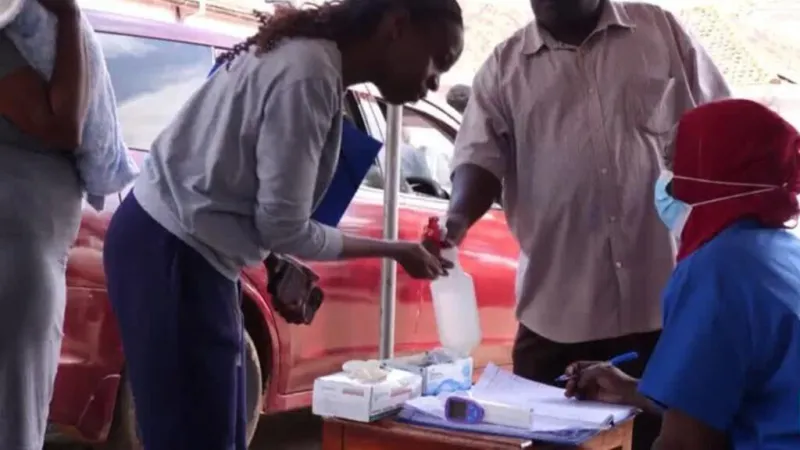 Uganda cierra fronteras con RD Congo para evitar contagios de ébola