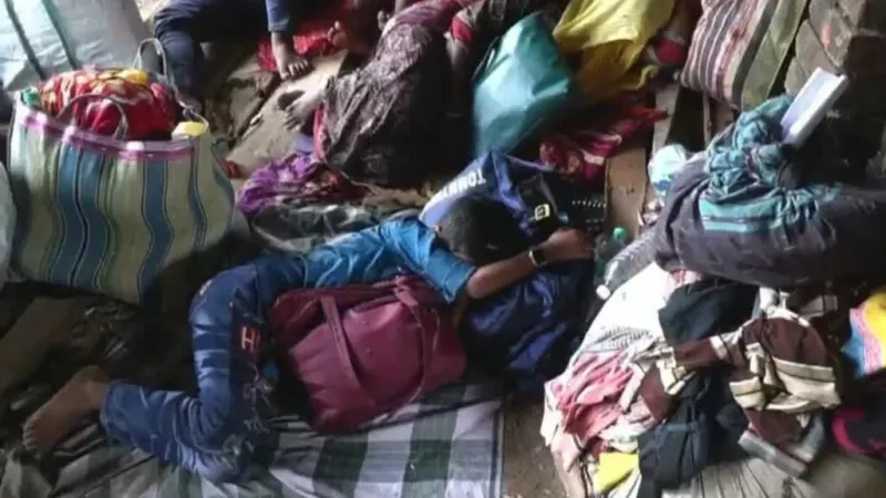 La población migrante en Bangladesh bajo la "mano dura" del Gobierno indio