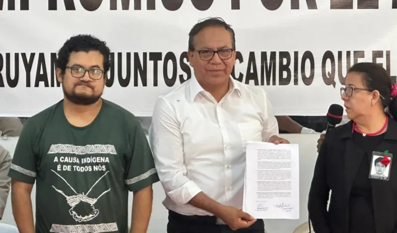 Roberto Sánchez firma compromiso con organizaciones sociales para derogar leyes procrimen y de impunidad