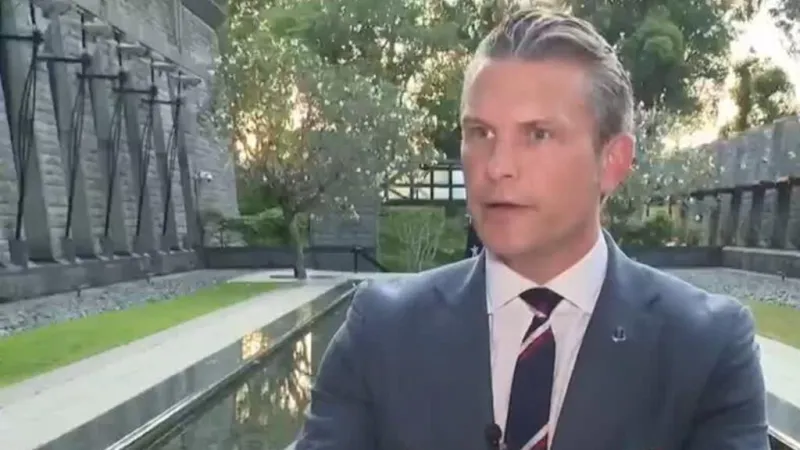 EE. UU. advierte que puede reanudar el conflicto, pero abre la puerta a un acuerdo con Irán