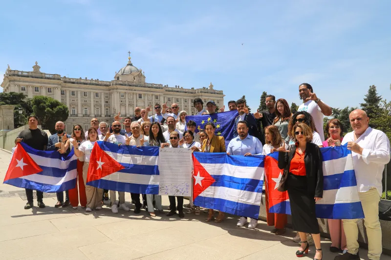 Ratificado en Madrid el Acuerdo de Liberación de la oposición cubana