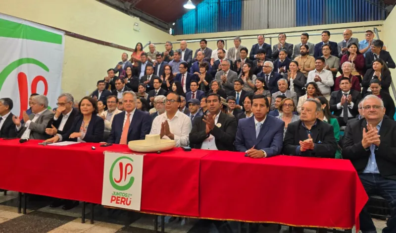 Roberto Sánchez presenta nuevo plan de gobierno elaborado con Ahora Nación, Venceremos, Cívico Obras y Primero la Gente