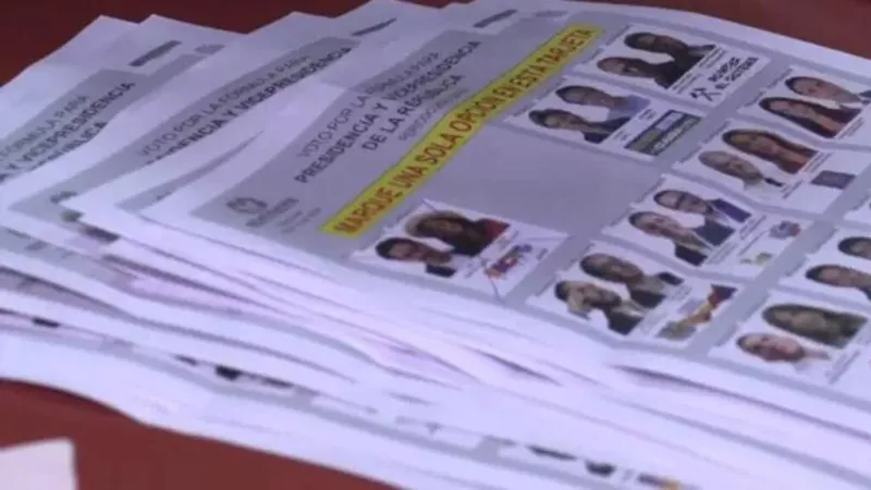 Descartan fraude electoral en Colombia, pese a denuncias de Gustavo Petro